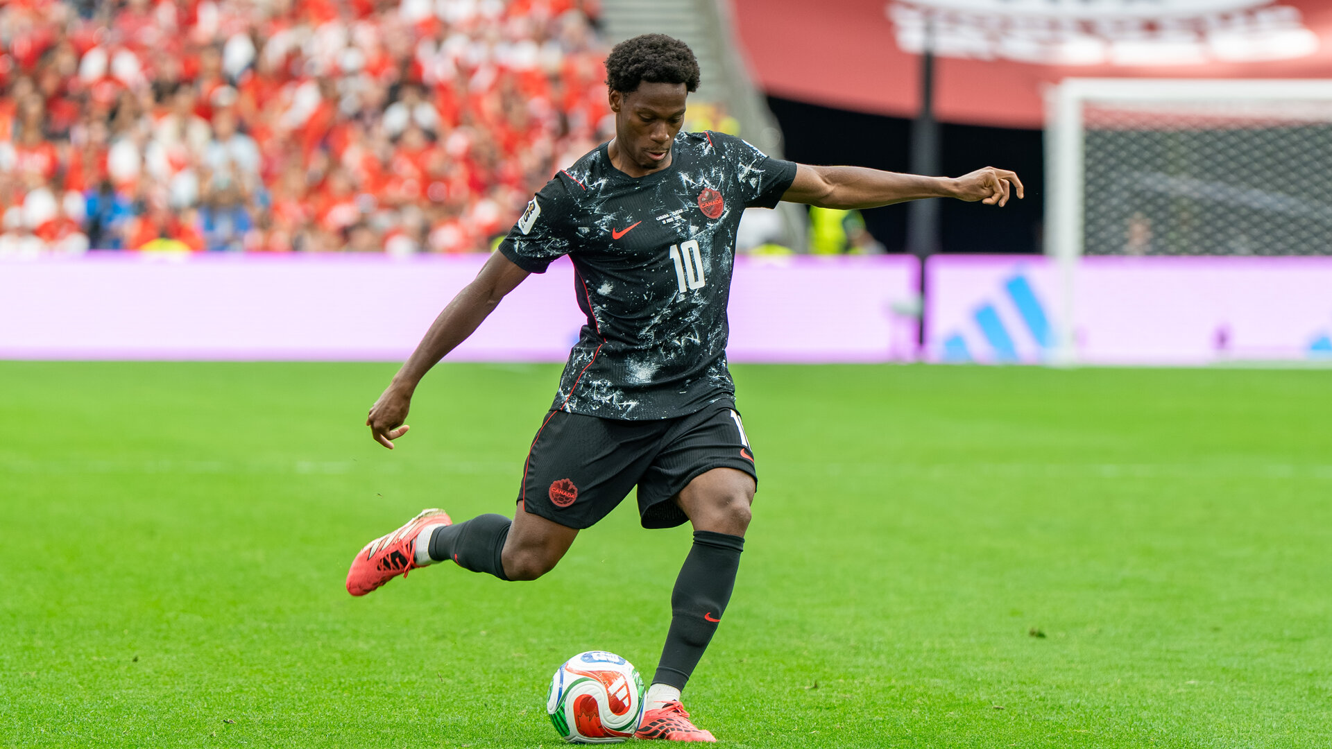 Jonathan David in action for Canada at the 2026 FIFA World Cup match against Qatar